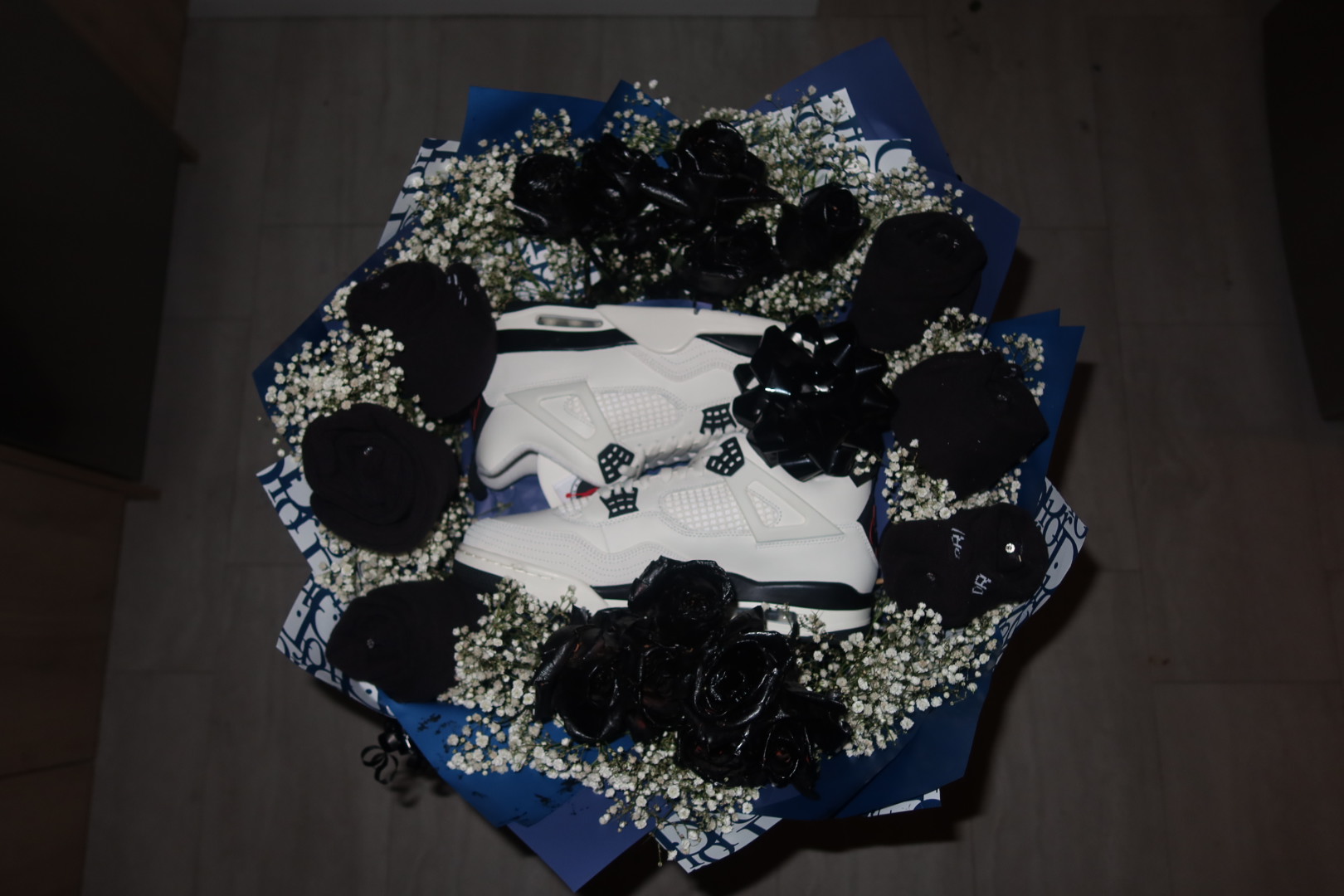 Bouquet arrangement