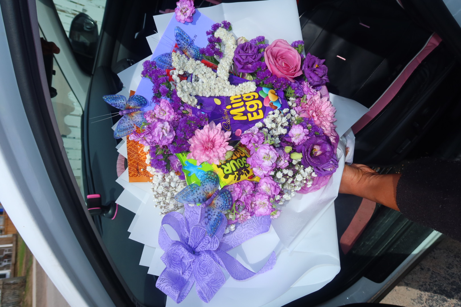 Bouquet arrangement