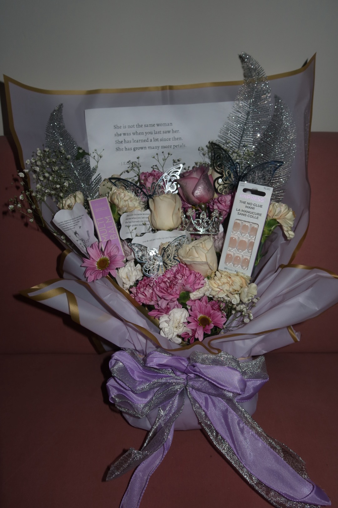 Bouquet arrangement