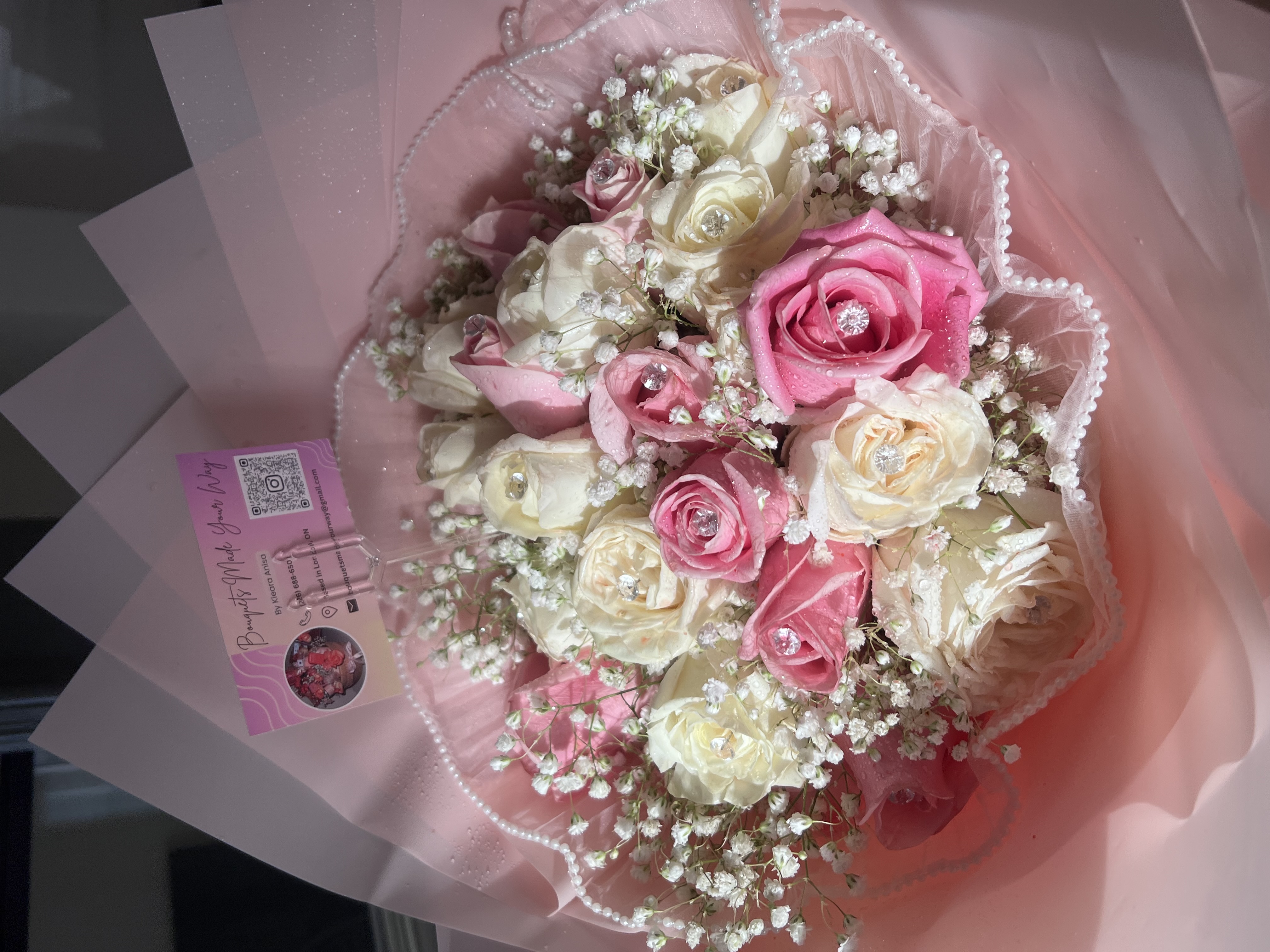 Bouquet arrangement